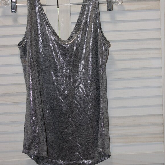 White House black market silver metallic stretch tank top XS - Picture 4 of 5